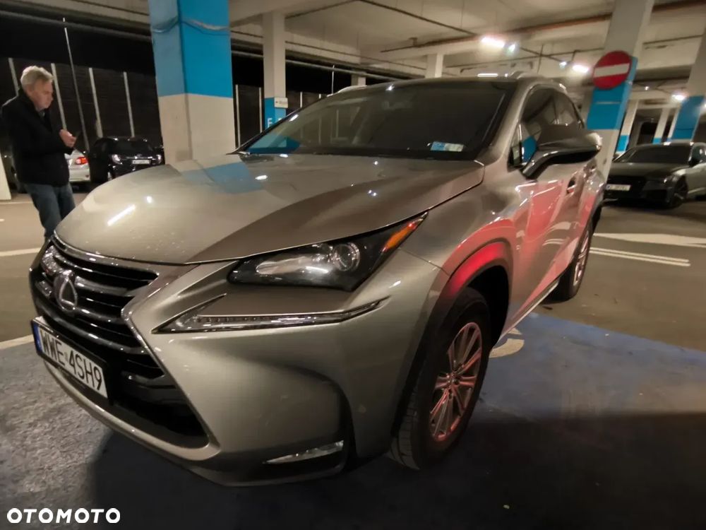 Lexus NX 300h Elegance AWD - 18
