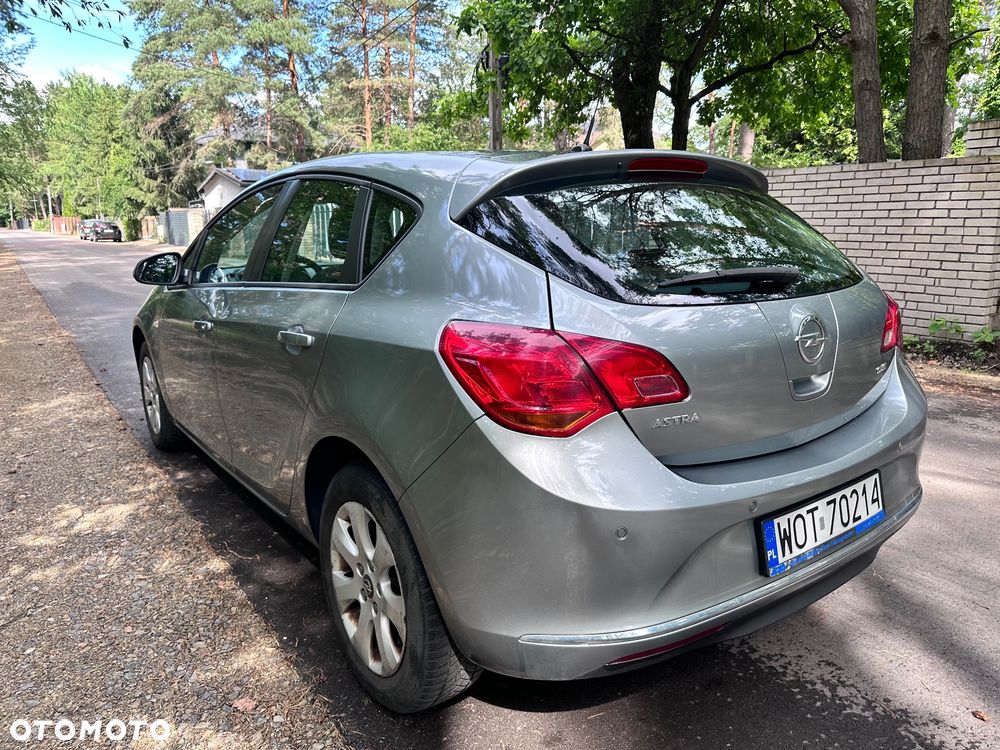 Opel Astra - 7