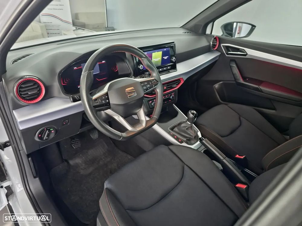 SEAT Arona 1.0 TSI FR - 11