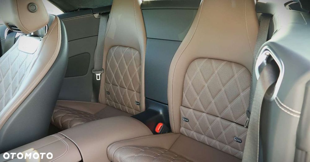 Mercedes-Benz SL - 25