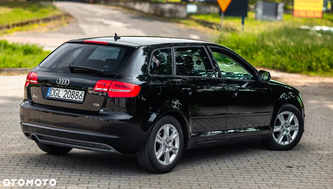 Audi A3 1.6 TDI - 12