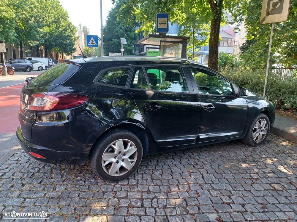 Renault Mégane Sport Tourer - 2