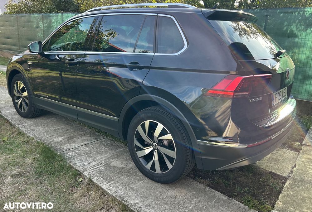Volkswagen Tiguan 2.0 TDI 4Mot Highline - 23