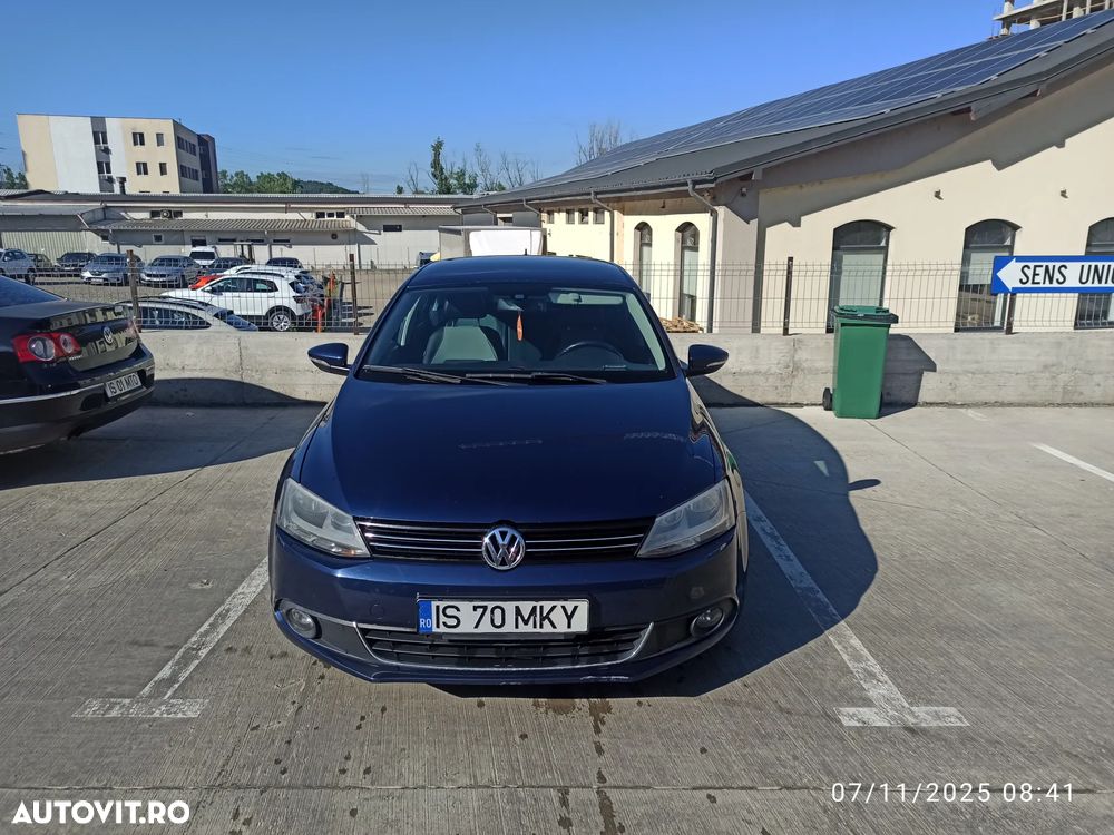 Volkswagen Jetta 1.6 TDI DPF Comfortline - 2