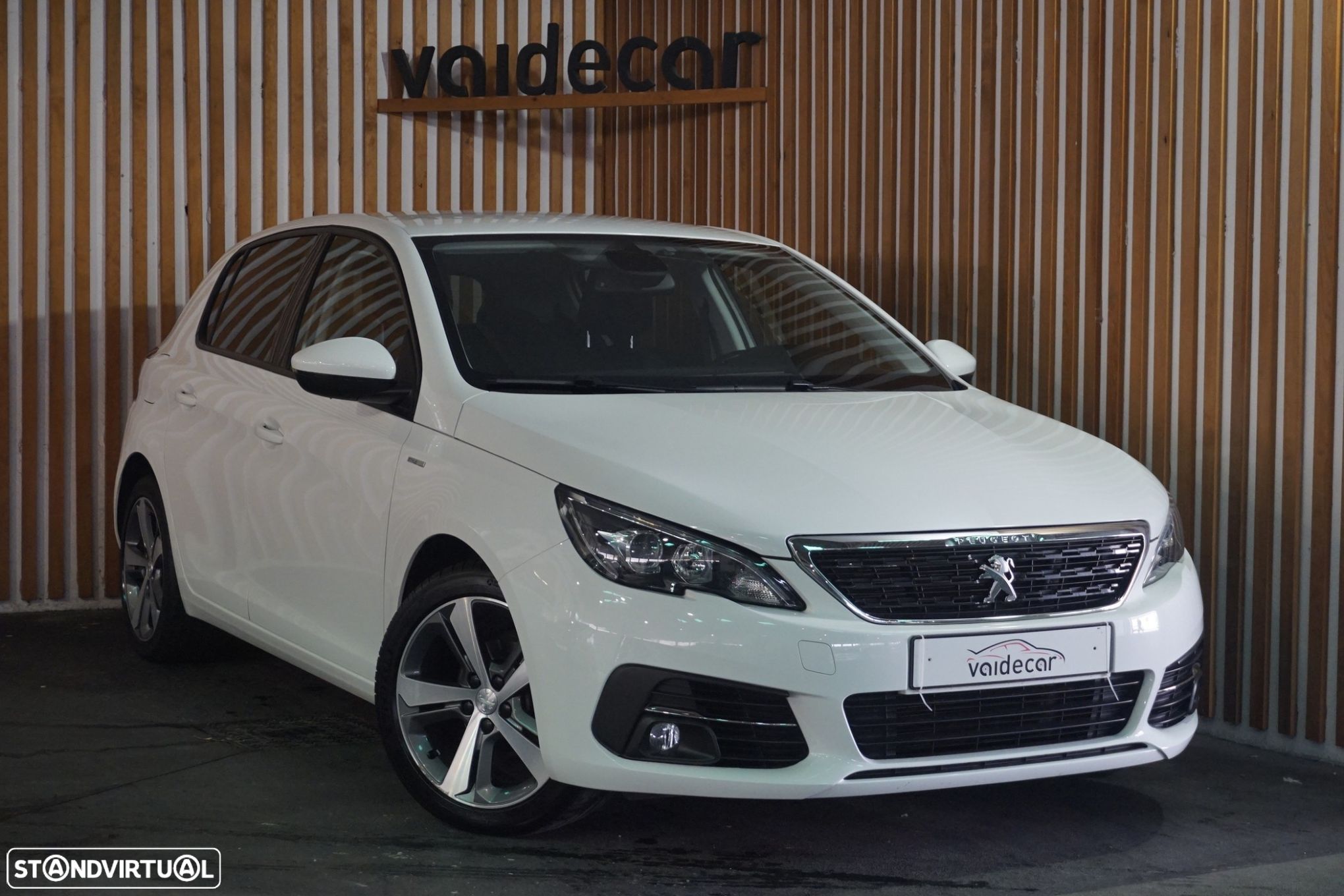 Peugeot 308 1.2 PureTech Style - 1