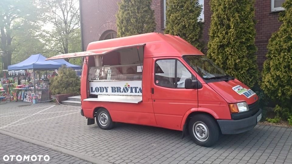 Ford Transit - 12