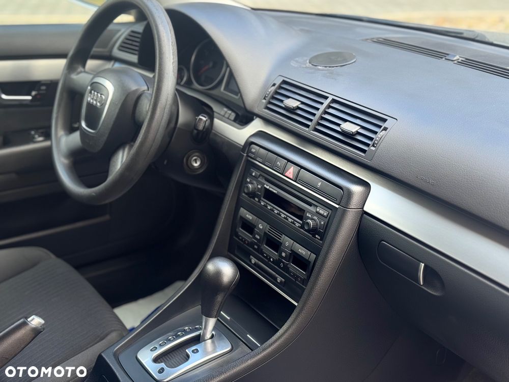 Audi A4 - 32