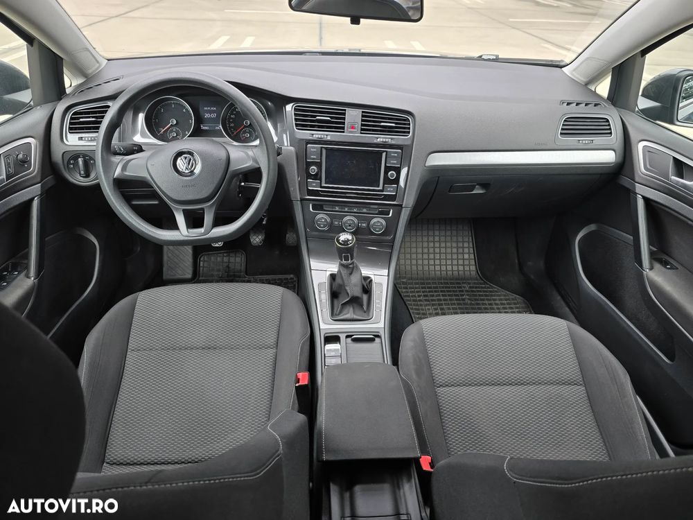 Volkswagen Golf 1.6 TDI Trendline - 15