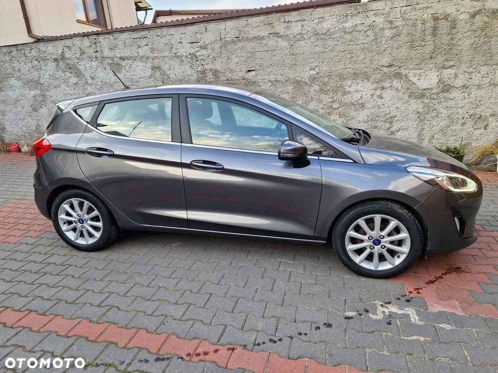 Ford Fiesta 1.1 S&S TITANIUM - 8