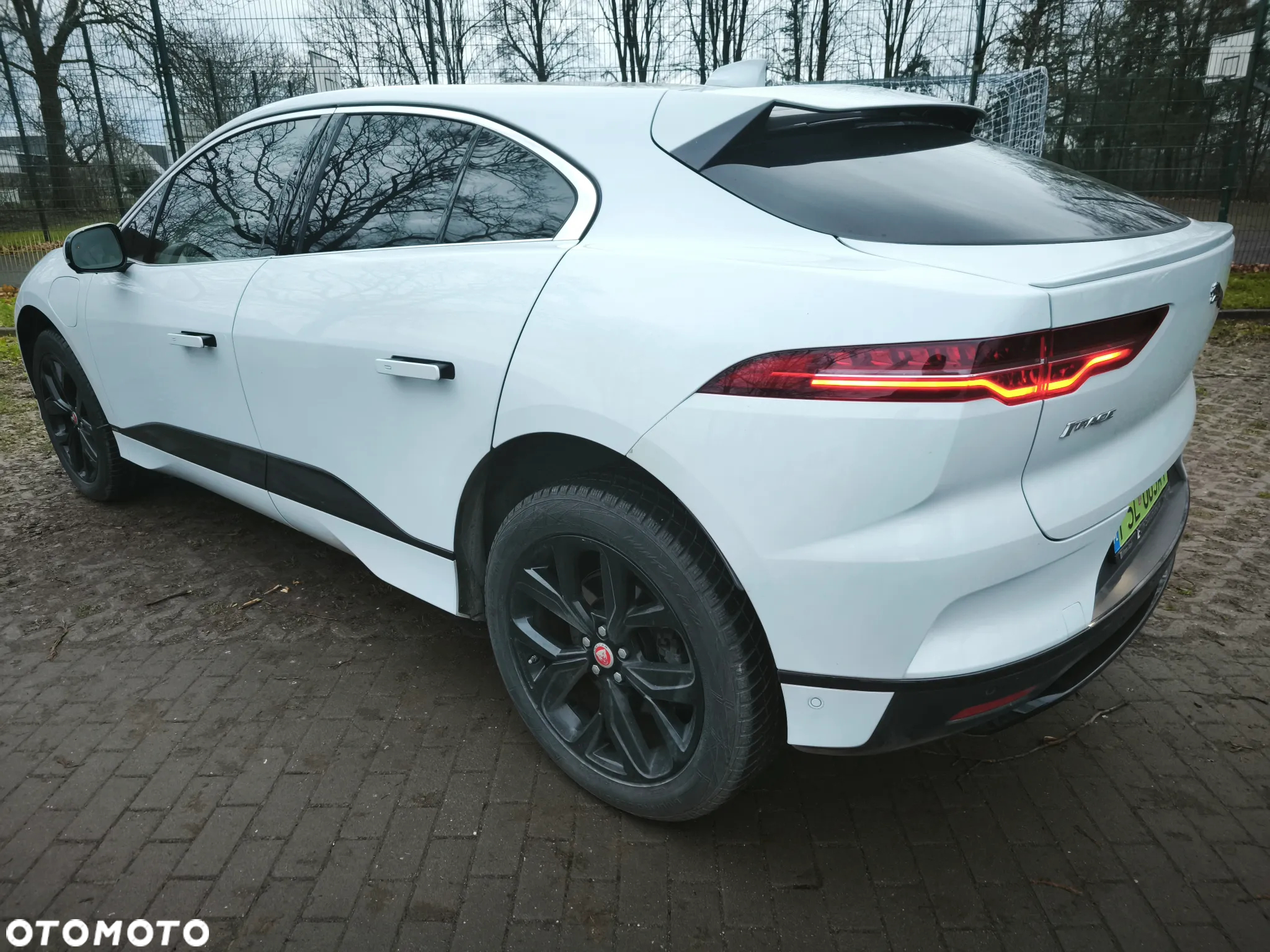 Jaguar I-Pace EV400 AWD HSE - 3