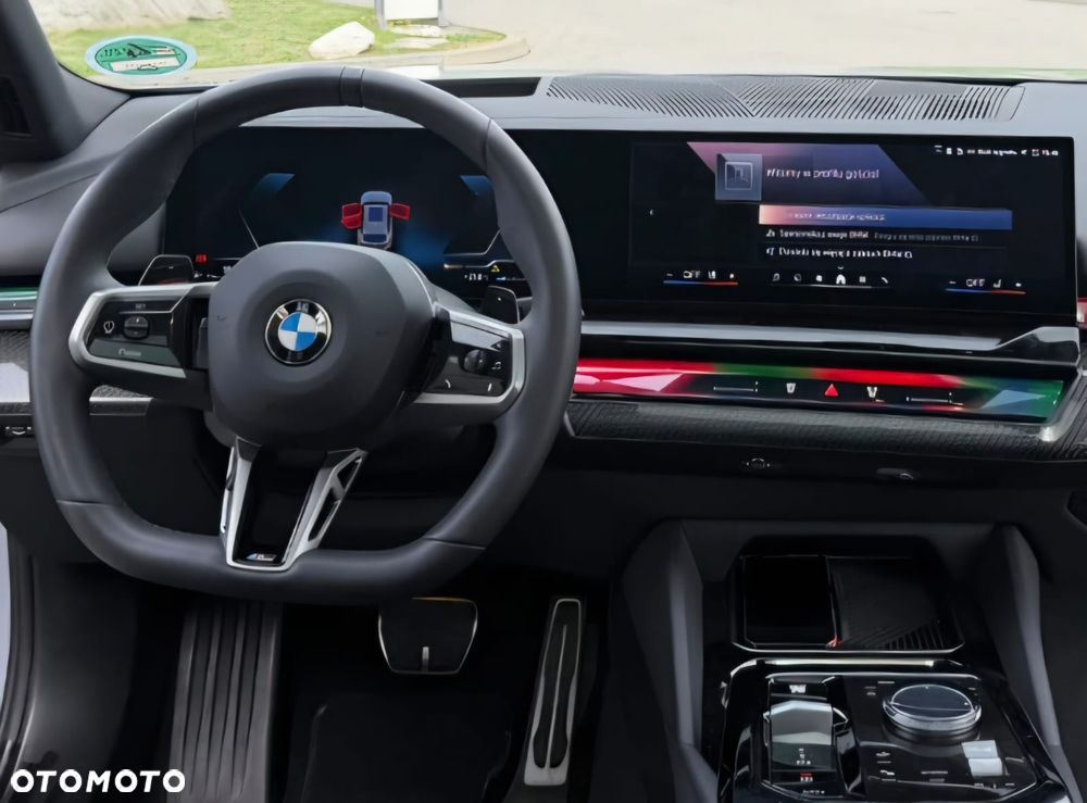 BMW Seria 5 540d xDrive mHEV M Sport - 11