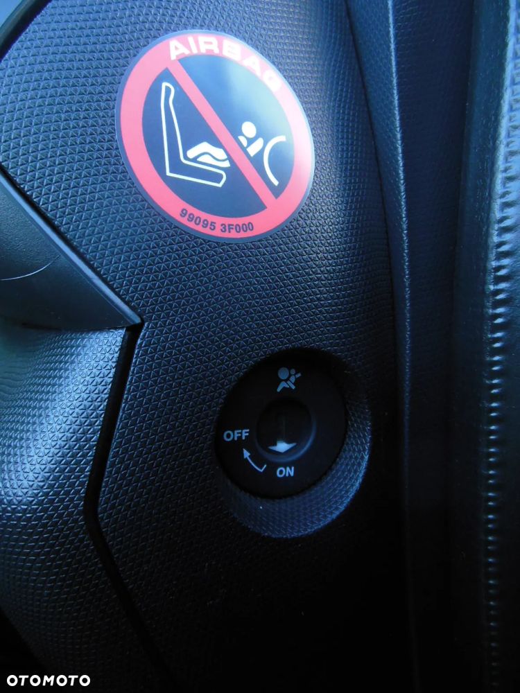 Nissan Micra 2010