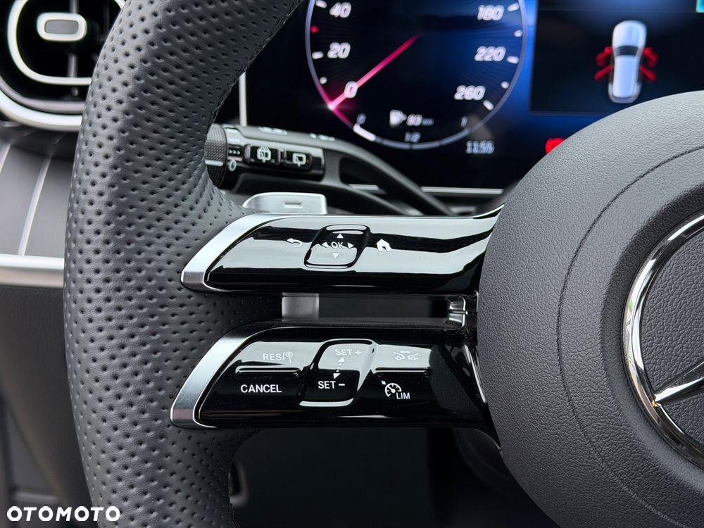 Mercedes-Benz Klasa C 300 d mHEV AMG - 28