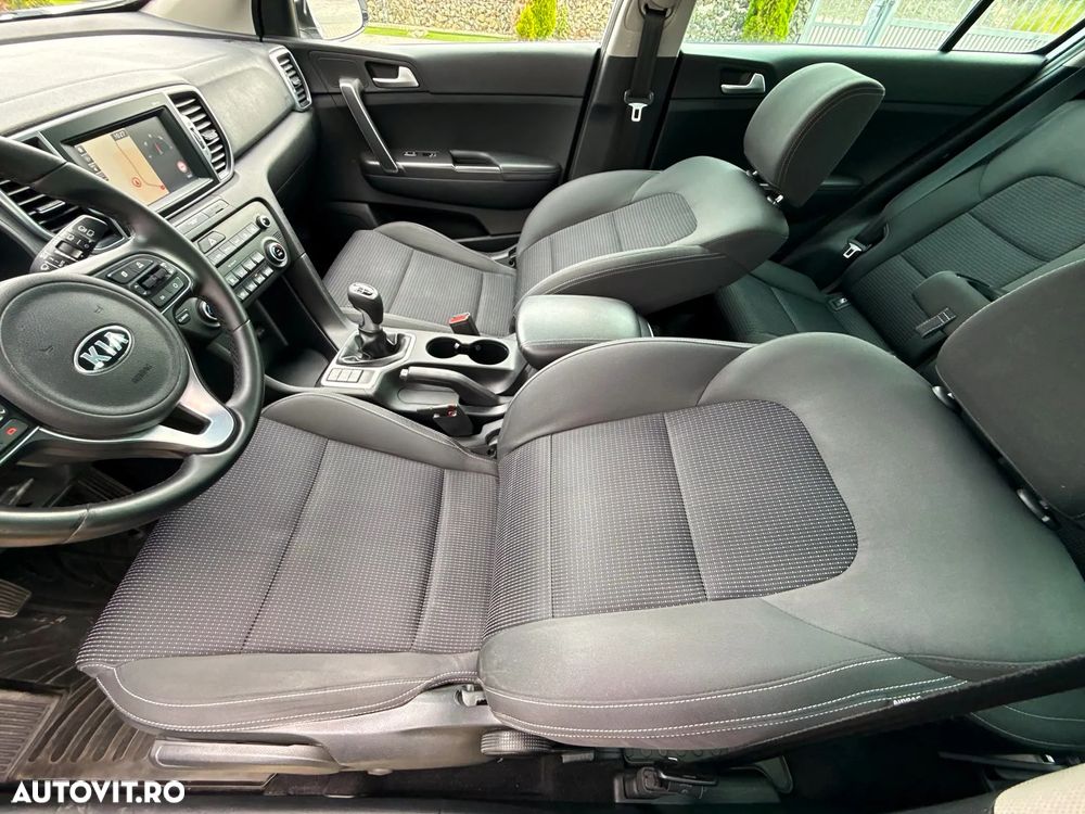 Kia Sportage 1.7 CRDI 2WD Vision - 19