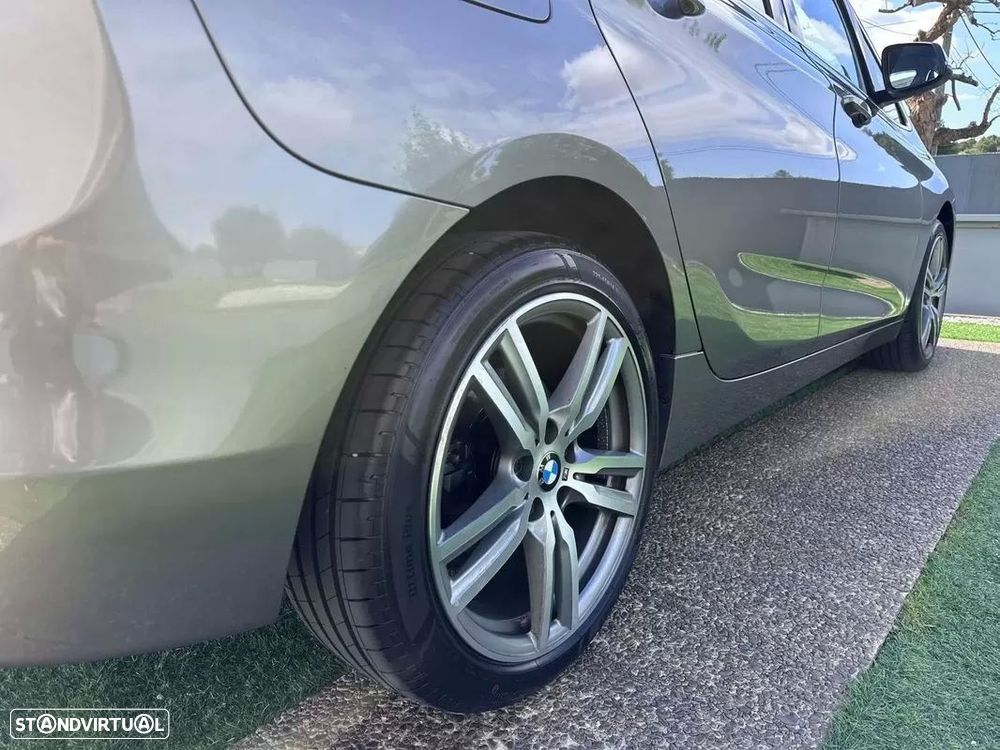 BMW 218 Active Tourer d Line Sport - 22