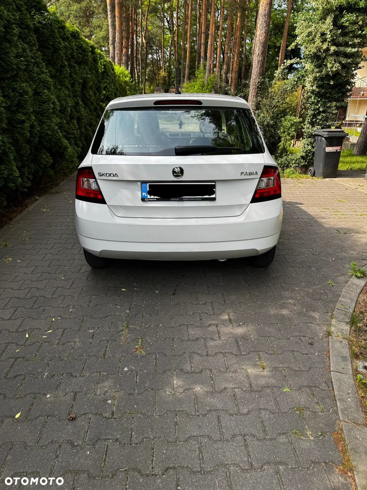 Skoda Fabia - 4
