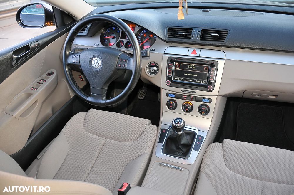 Volkswagen Passat 2.0 TDI Highline - 4