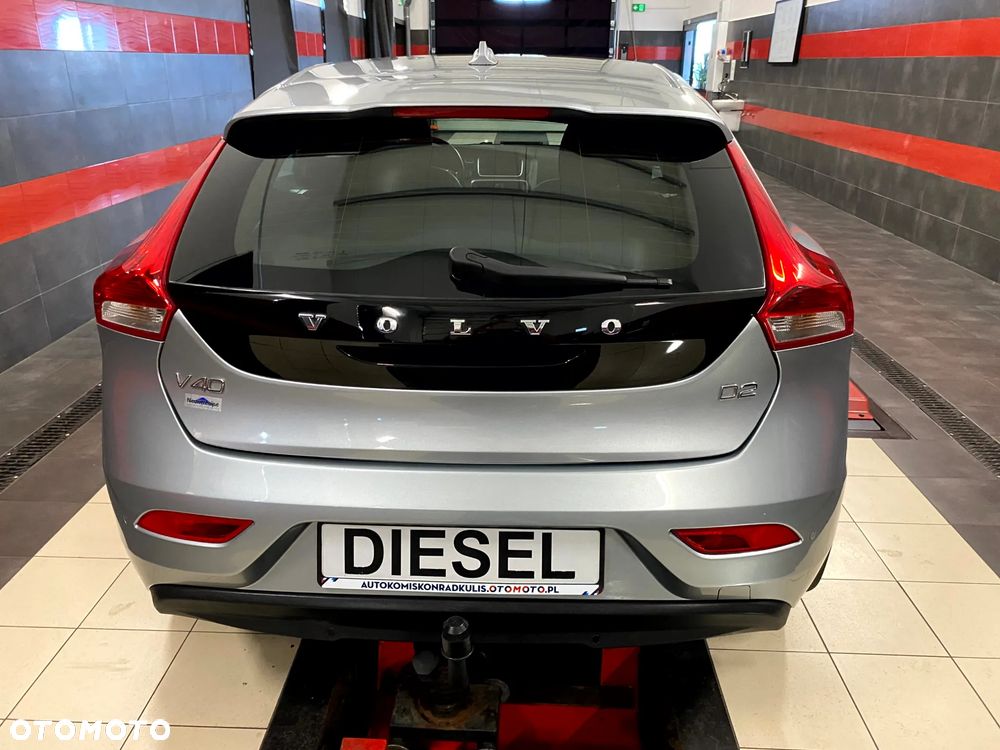 Volvo V40 D2 Base - 8
