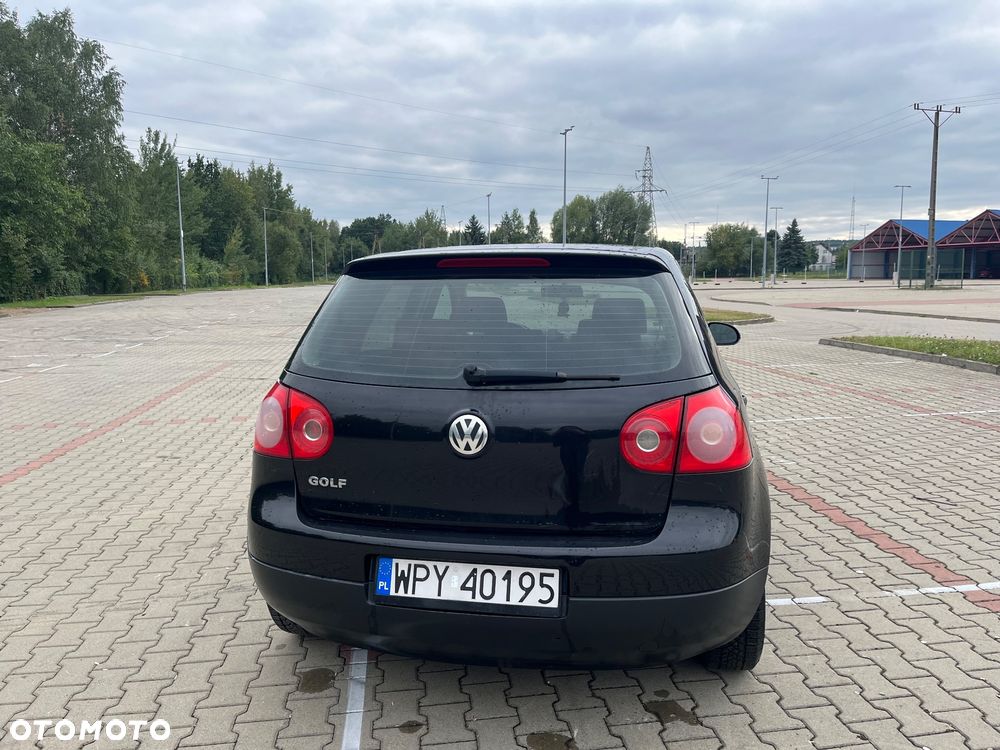 Volkswagen Golf - 4
