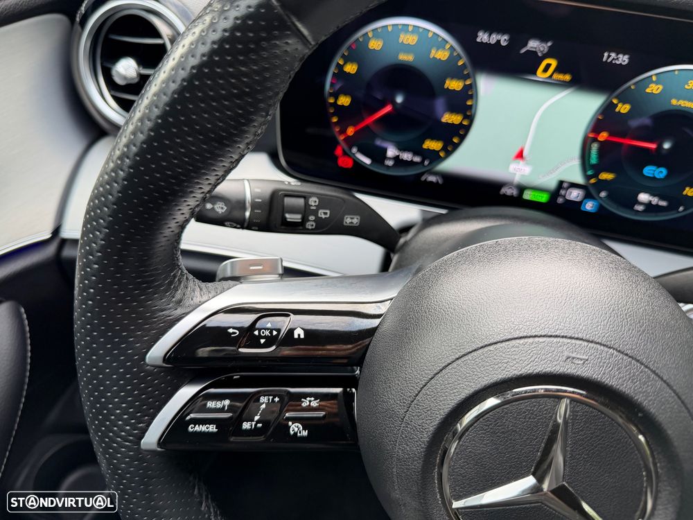 Mercedes-Benz E 300 de 9G-TRONIC AMG Line - 11