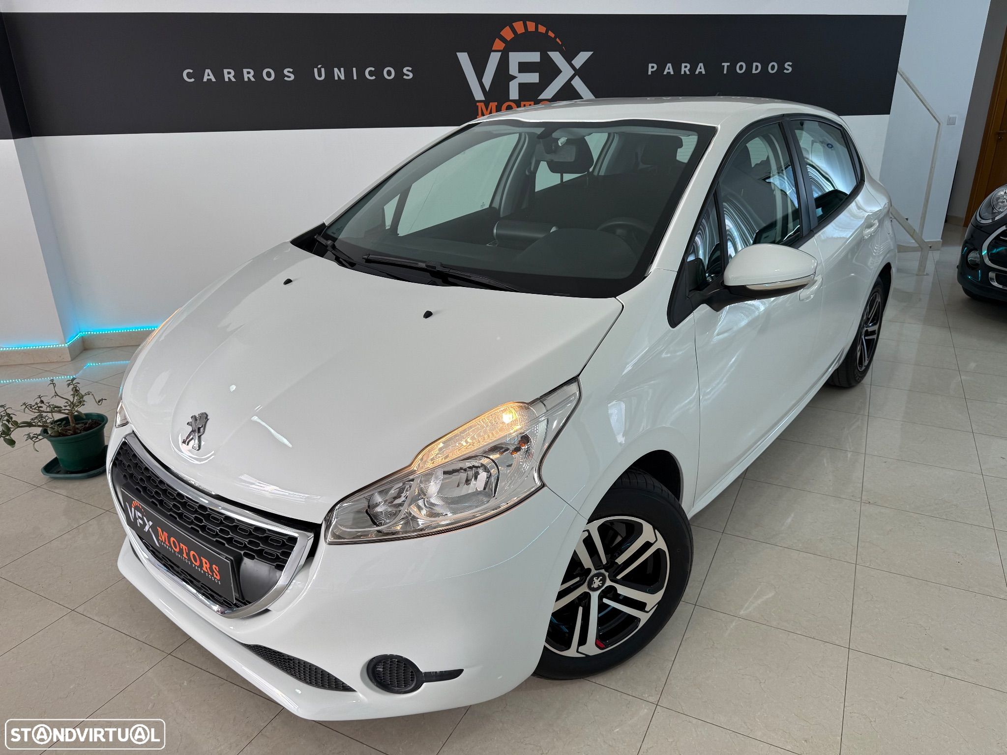 Peugeot 208 1.4 HDi Active - 1