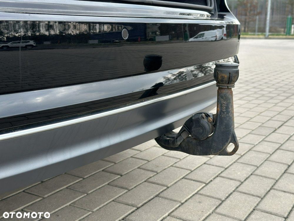 Audi A4 Avant 2.0 TDI ultra S tronic sport - 35