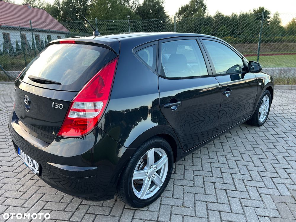 Hyundai i30 1.4 Premium - 5