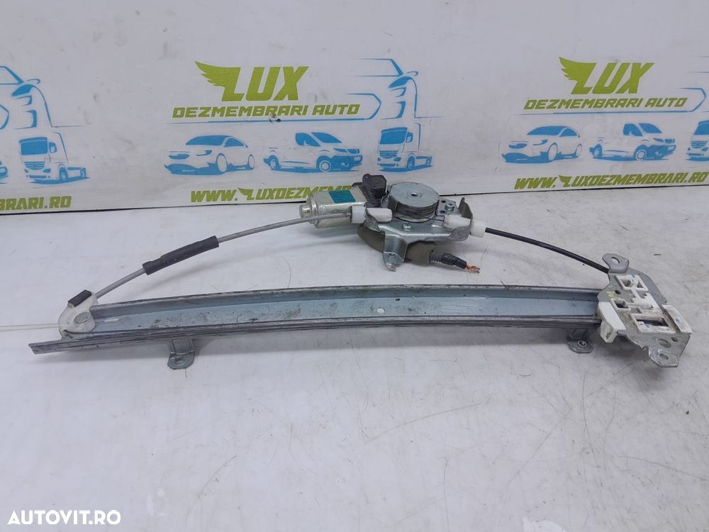 Macara dreapta fata 807308991a Nissan Tiida C11  [din 2004 pana  2008 - 1