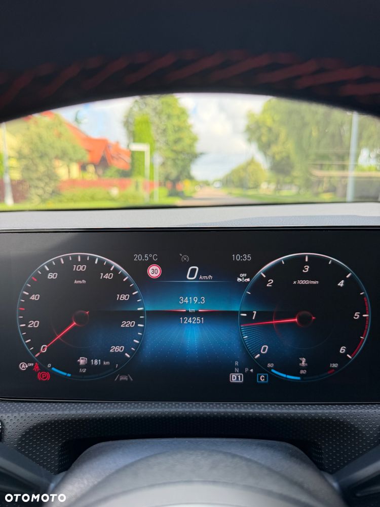 Mercedes-Benz CLA 200 d AMG Line 8G-DCT - 14