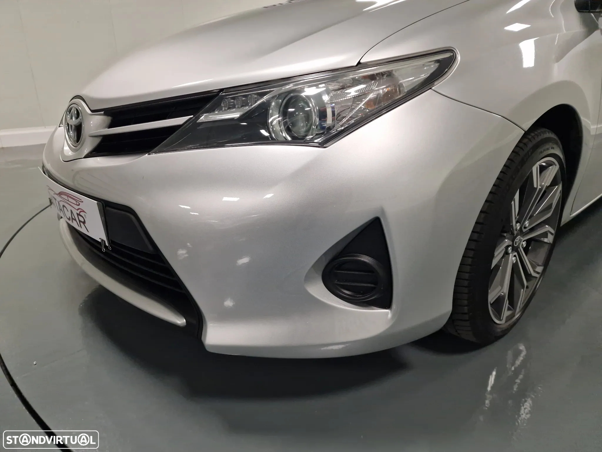 Toyota Auris Touring Sports 1.4 D-4D Comfort+J16 - 9