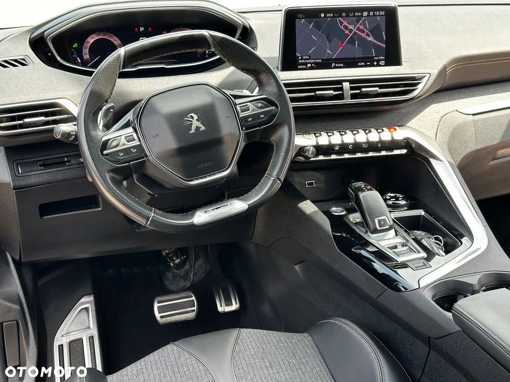 Peugeot 3008 - 23