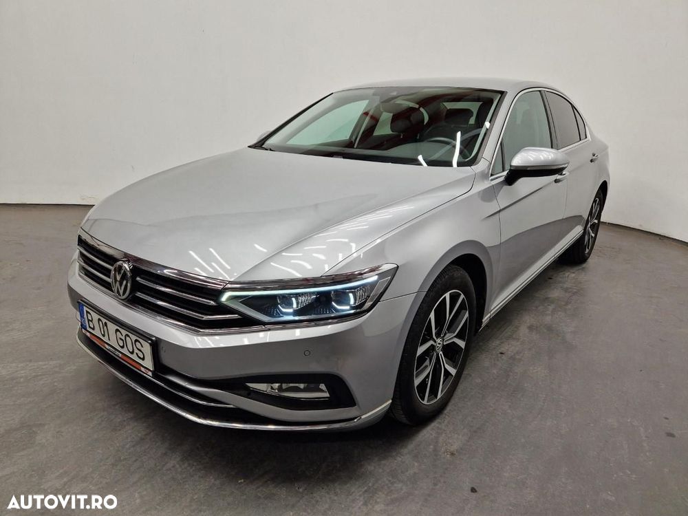 Volkswagen Passat - 2