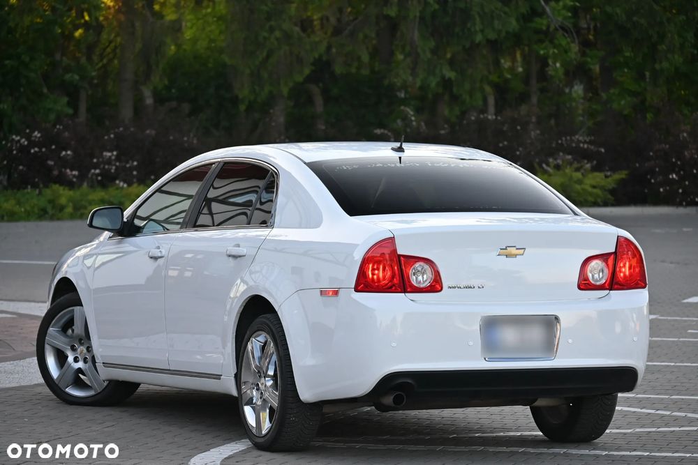 Chevrolet Malibu - 19
