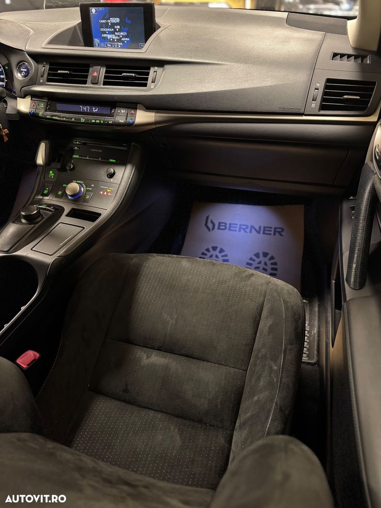 Lexus CT Limited Edition - 19