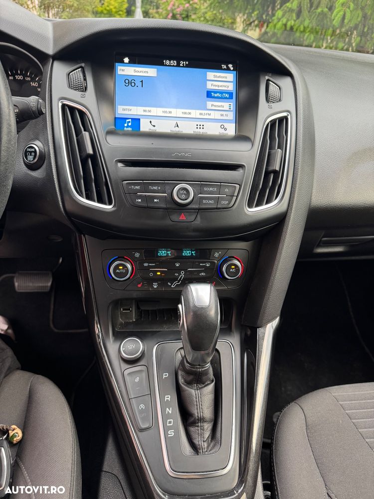 Ford Focus - 5