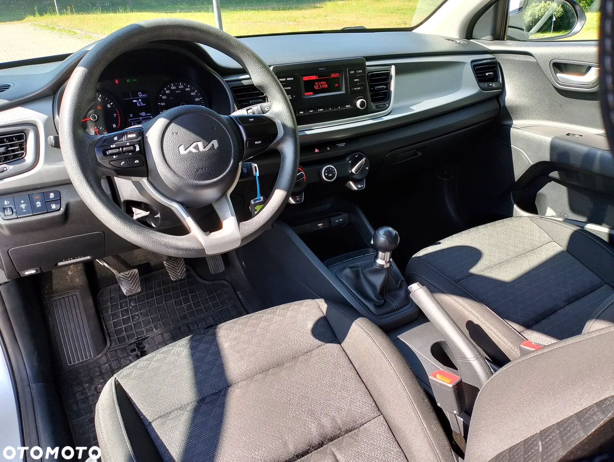 Kia Rio 1.2 M - 14