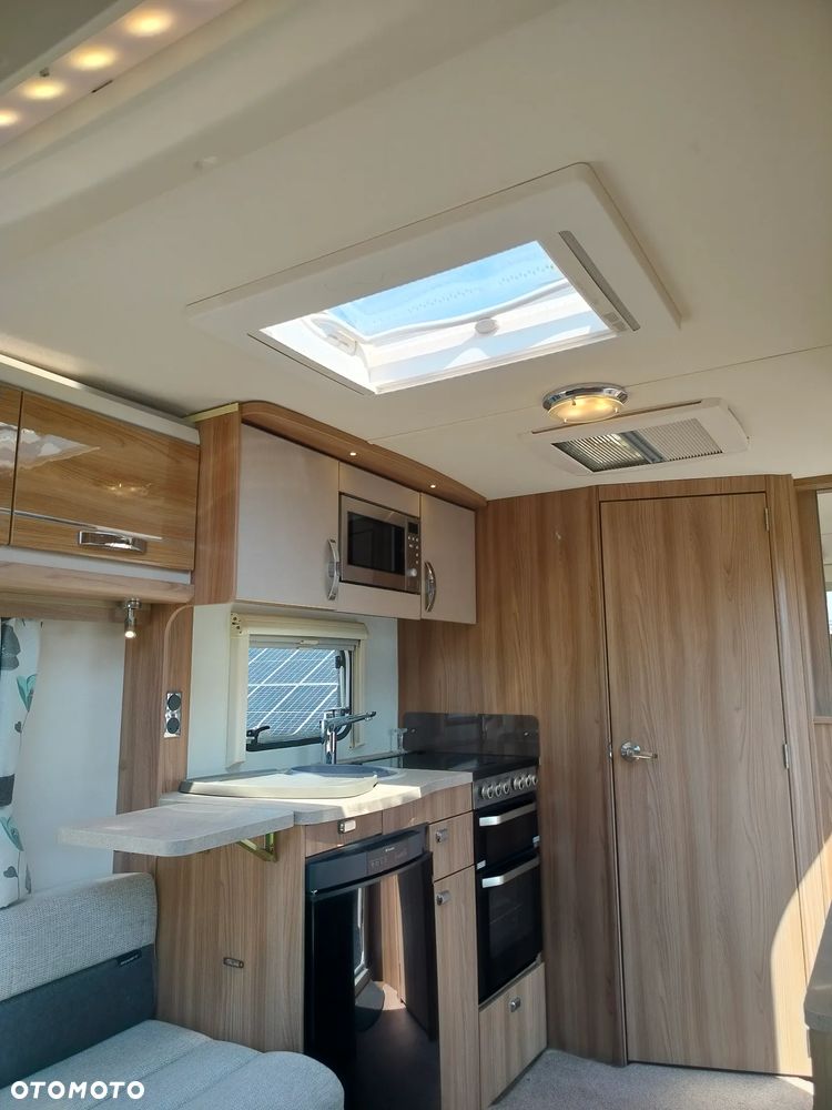 SWIFT Challenger 480 - 7