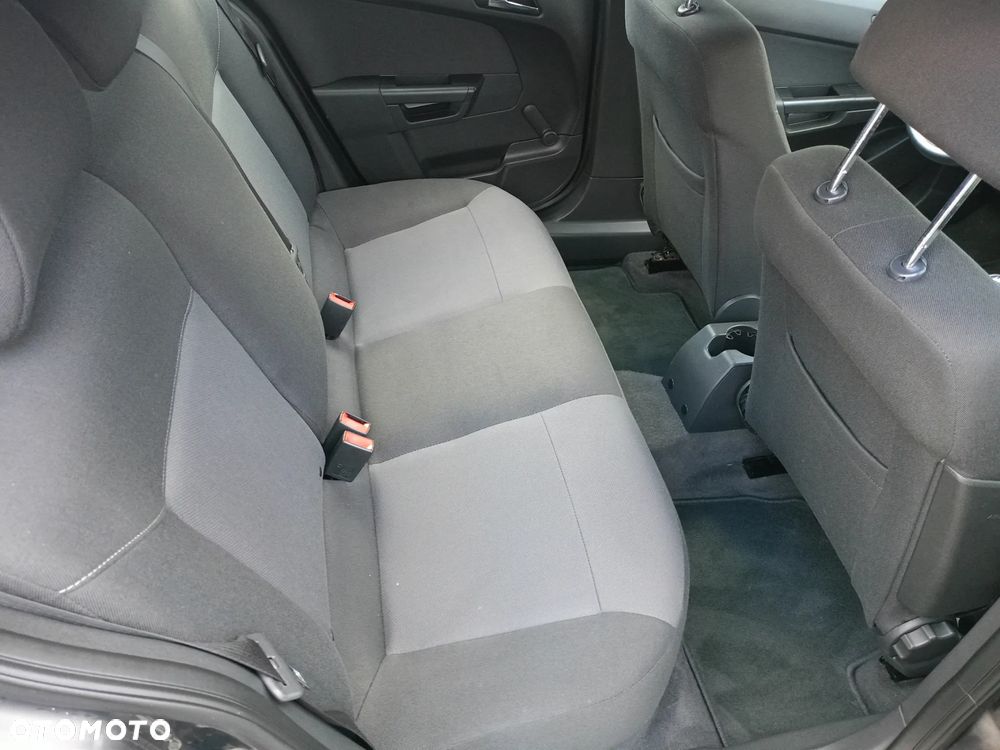 Opel Astra 1.6 Selection - 7