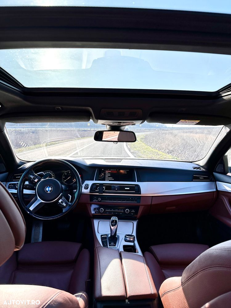 BMW Seria 5 530d Touring Sport-Aut. - 14