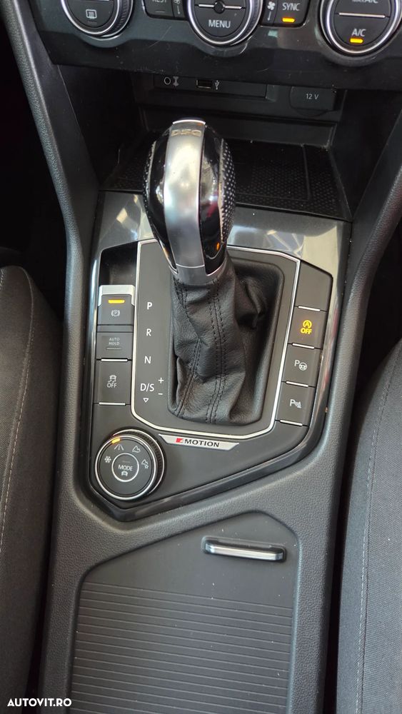 Volkswagen Tiguan 2.0 TDI 4Mot DSG Highline - 8