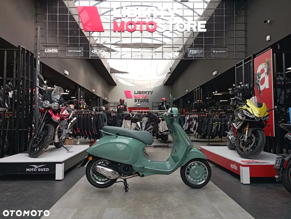 Vespa Primavera - 8
