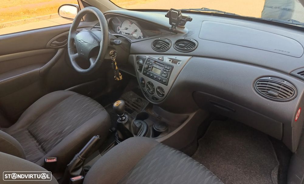 Ford Focus SW 1.8 TDCi Trend - 12