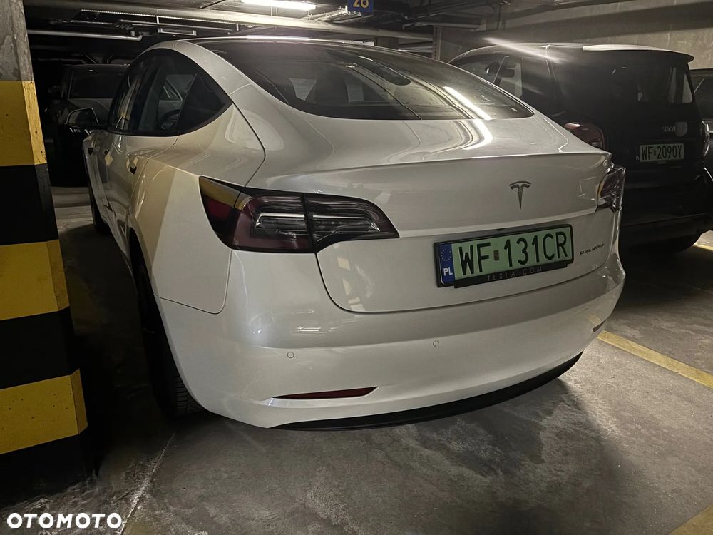 Tesla Model 3 Langstreckenbatterie Allradantrieb Dual Motor - 4