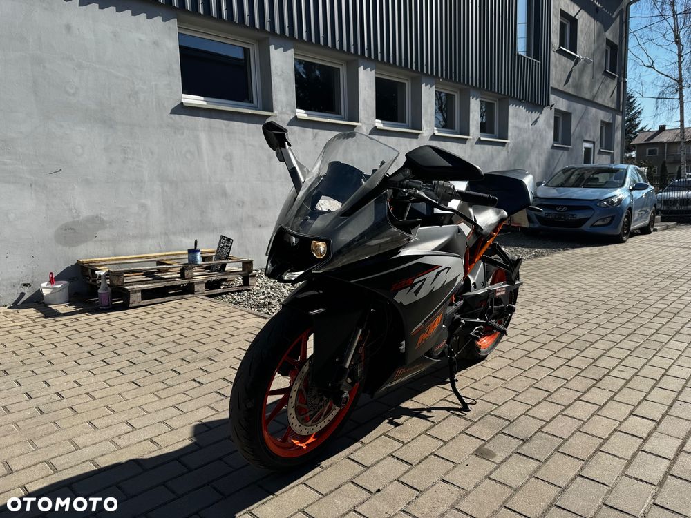 KTM RC 125 - 3