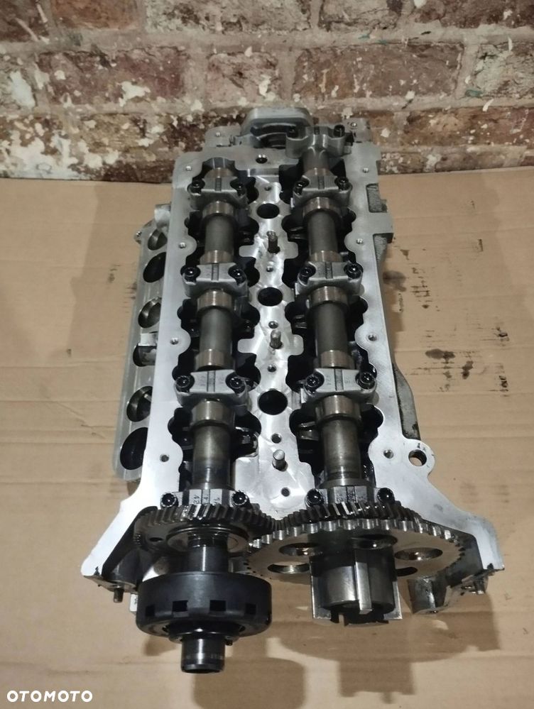 LEWA GŁOWICA SILNIKA 90352085F JEEP GRAND CHEROKEE WK2 3.0 CRD V6 - 7