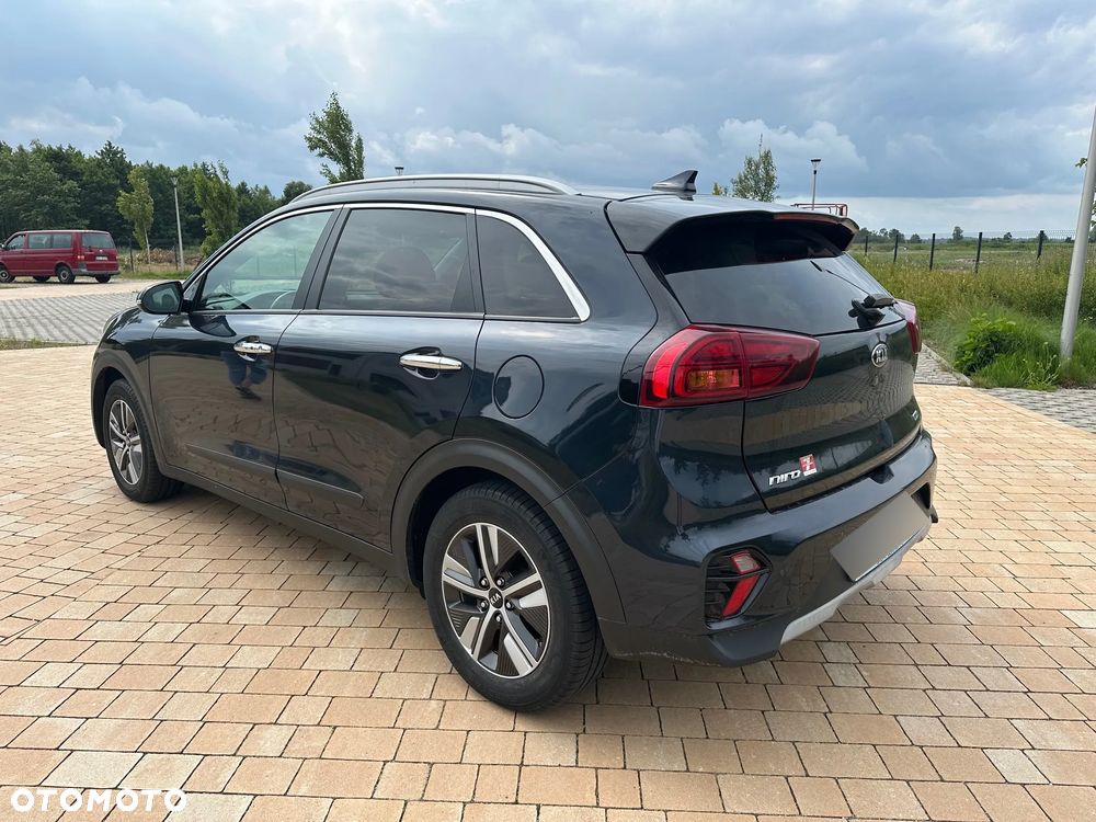 Kia Niro 1.6 GDI Hybrid L Business Line - 1
