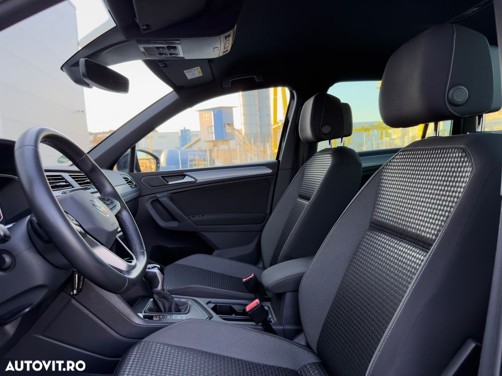 Volkswagen Tiguan 2.0 TDI SCR DSG ACTIVE - 27