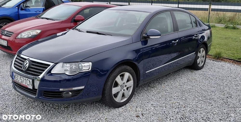 Volkswagen Passat 2.0 FSI 4Mot Trendline - 2