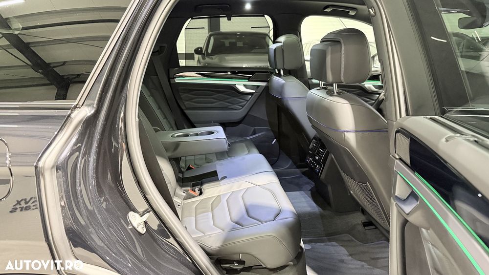Volkswagen Touareg V6 TSI eHybrid PHEV R - 27