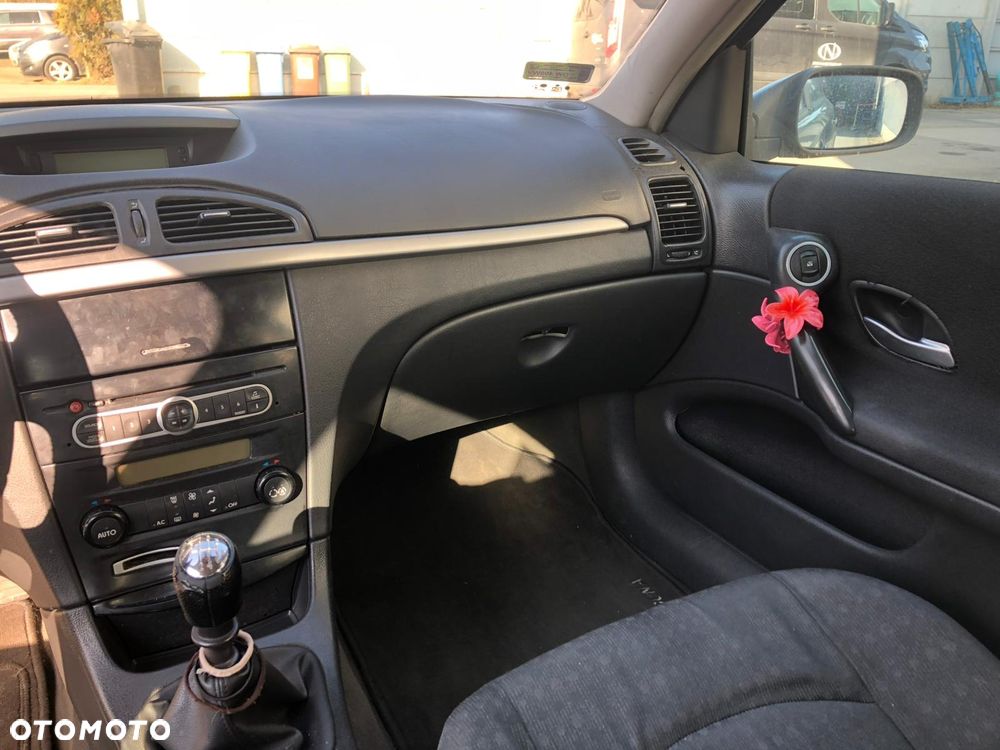 Renault Laguna 1.9 dCi Confort Authentique - 15